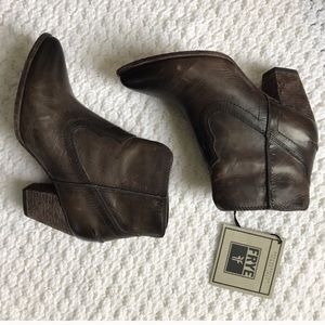 NWT Frye Booties